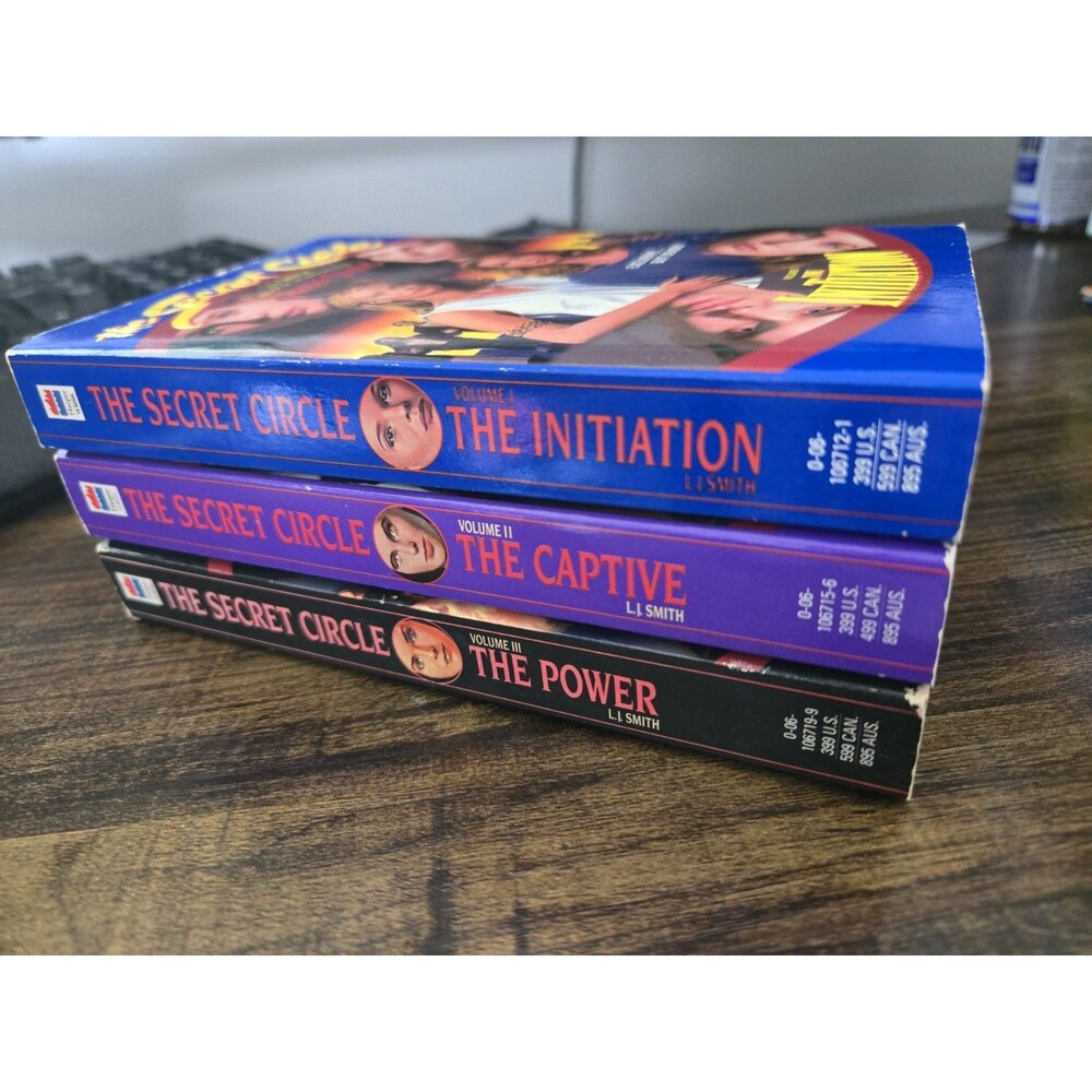 L. J. SMITH 1ST EDITION-The Secret Circle: Set Of 3 Initiation Power Captive